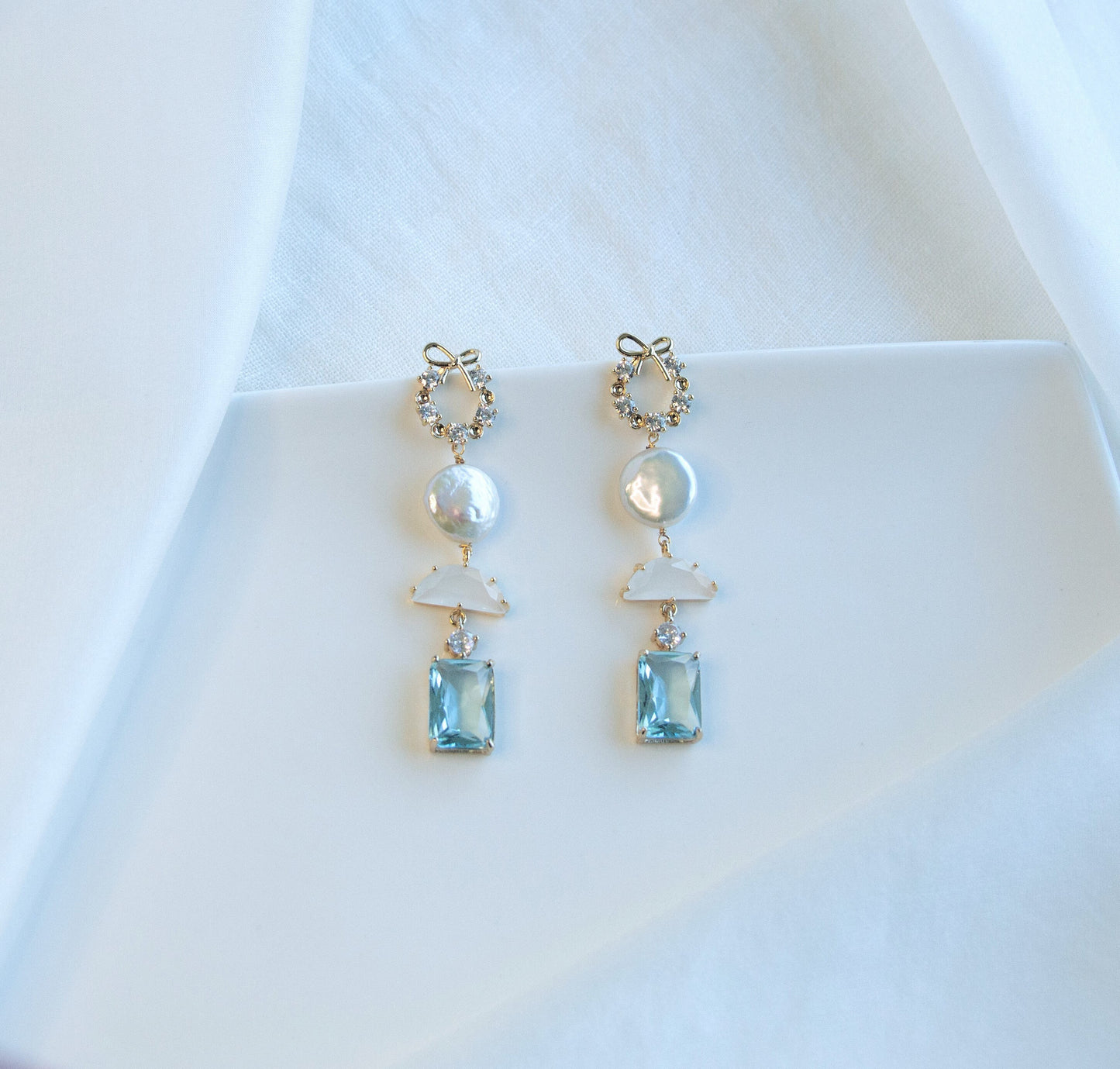 Light Blue Statement Dangle Earrings; Natural Pearl Earrings; Party Earrings; Pastel Earrings;Crystal Earrings;Gift for her;Guest Earrings;