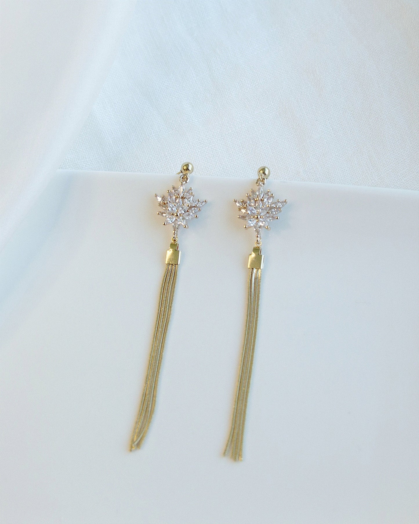 Gold Chain Bridal Statement Earrings; Dangle Earrings; Crystal Earrings; Zirconia Earrings;Floral earrings;Wedding jewellery;Gift for Bride;
