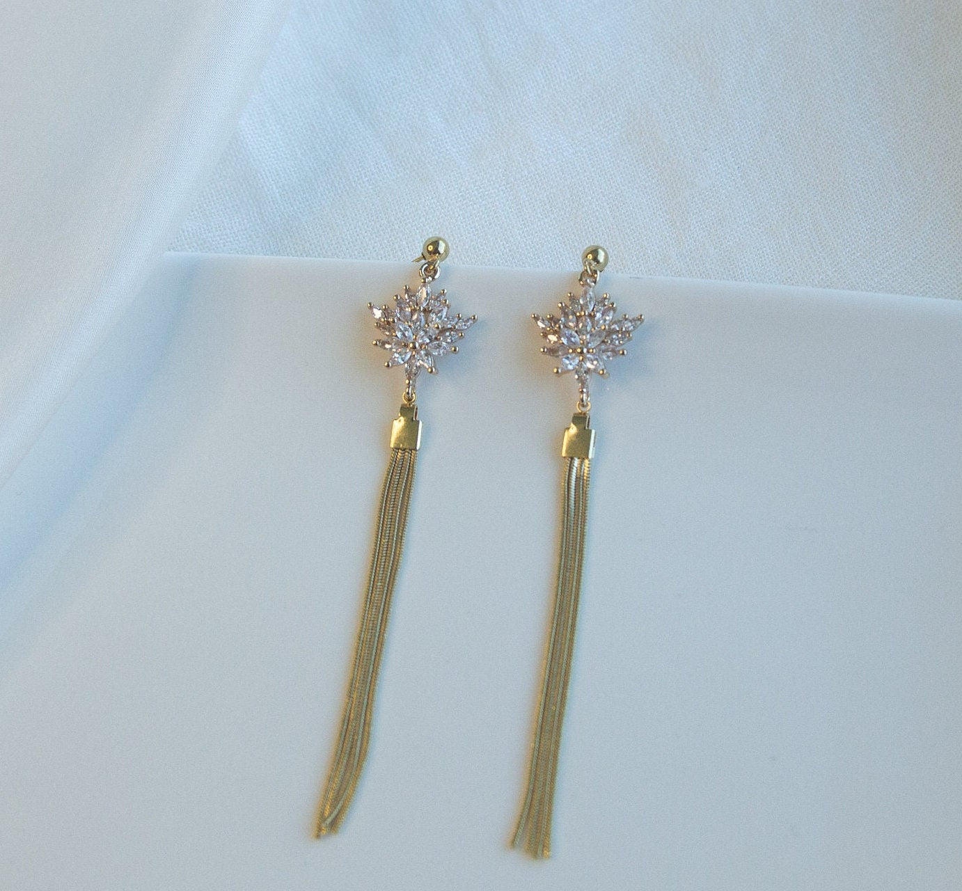 Gold Chain Bridal Statement Earrings; Dangle Earrings; Crystal Earrings; Zirconia Earrings;Floral earrings;Wedding jewellery;Gift for Bride;