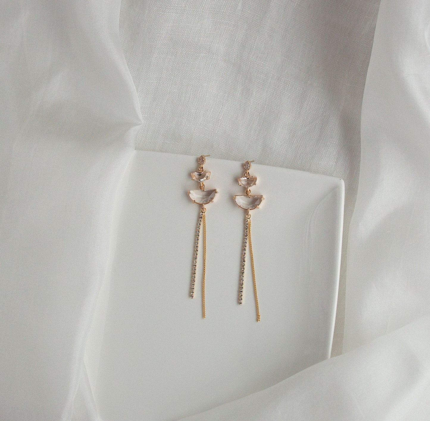 Gold Chain Bridal Statement Earrings; Dangle Earrings; Party Earrings; Crystal Earrings; Wedding jewellery; Gift for Bride; Gift for Her