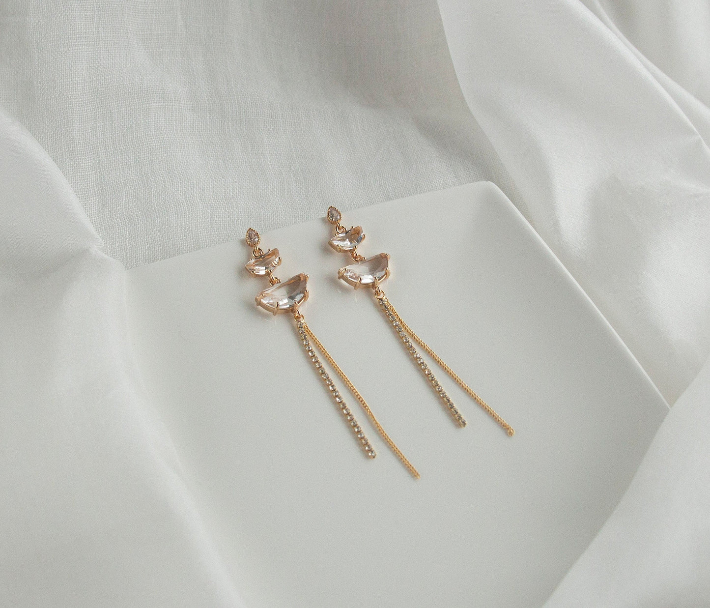 Gold Chain Bridal Statement Earrings; Dangle Earrings; Party Earrings; Crystal Earrings; Wedding jewellery; Gift for Bride; Gift for Her