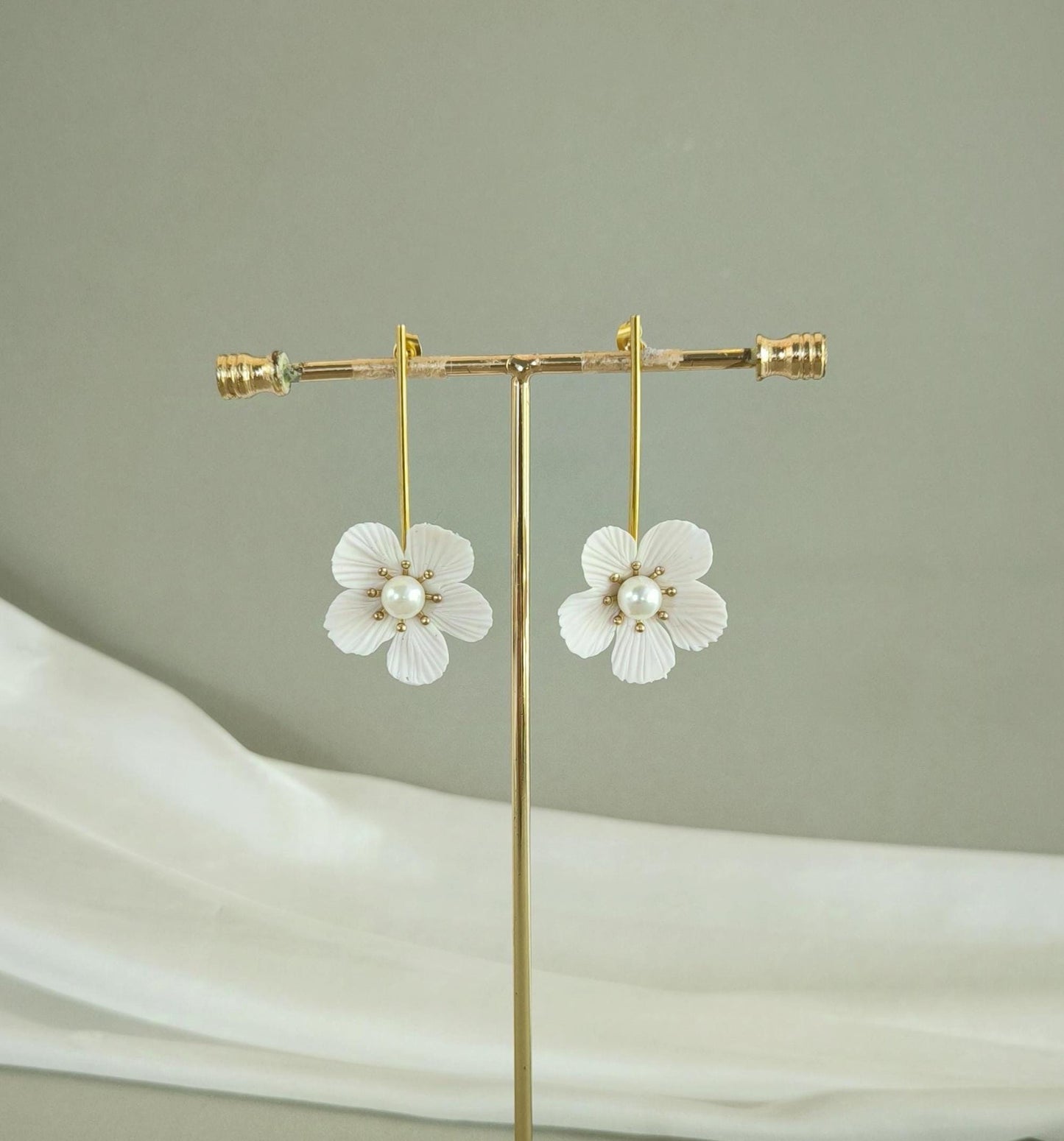 Modern Floral Earrings; White Flower Earrings; Party, Evening, Bridal Jewellery; Porcelain & Pearl Earrings; Gift for Her; Wedding Season;