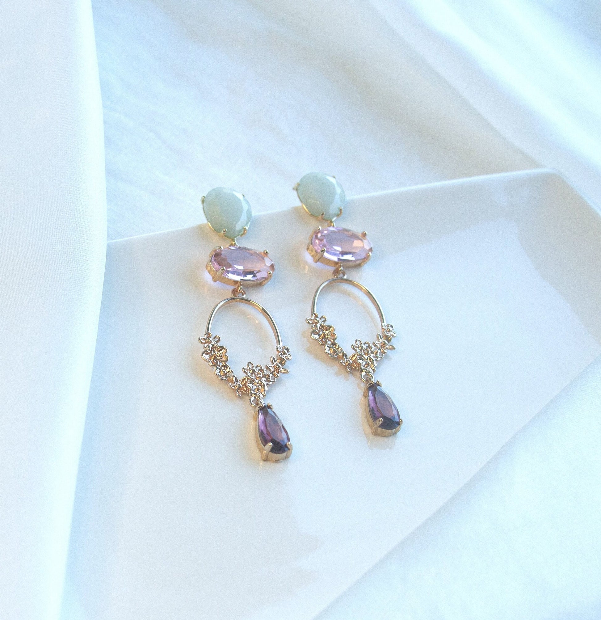 Pastel Statement Dangle Earrings; Gold Earrings; Natural Stone Earrings; Party Earrings; Gift for her;Wedding Guest Earrings;Long Earrings