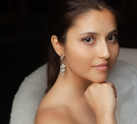 Chandelier Bridal Statement Earrings; Wedding Jewellery; Crystal Earrings; Dangle Earrings; Bride Earrings; Bride gift; Party Earrings