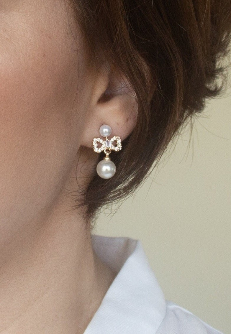 Golden Bow Bridal Drop Earrings; Pearl Earrings; Wedding Earrings; Bridal Studs; Bow Earrings; Zirconia Earrings;Gift for Bride;Gift for Her