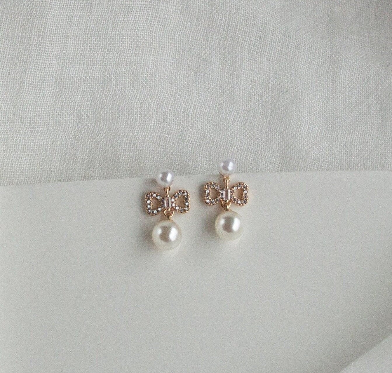 Golden Bow Bridal Drop Earrings; Pearl Earrings; Wedding Earrings; Bridal Studs; Bow Earrings; Zirconia Earrings;Gift for Bride;Gift for Her