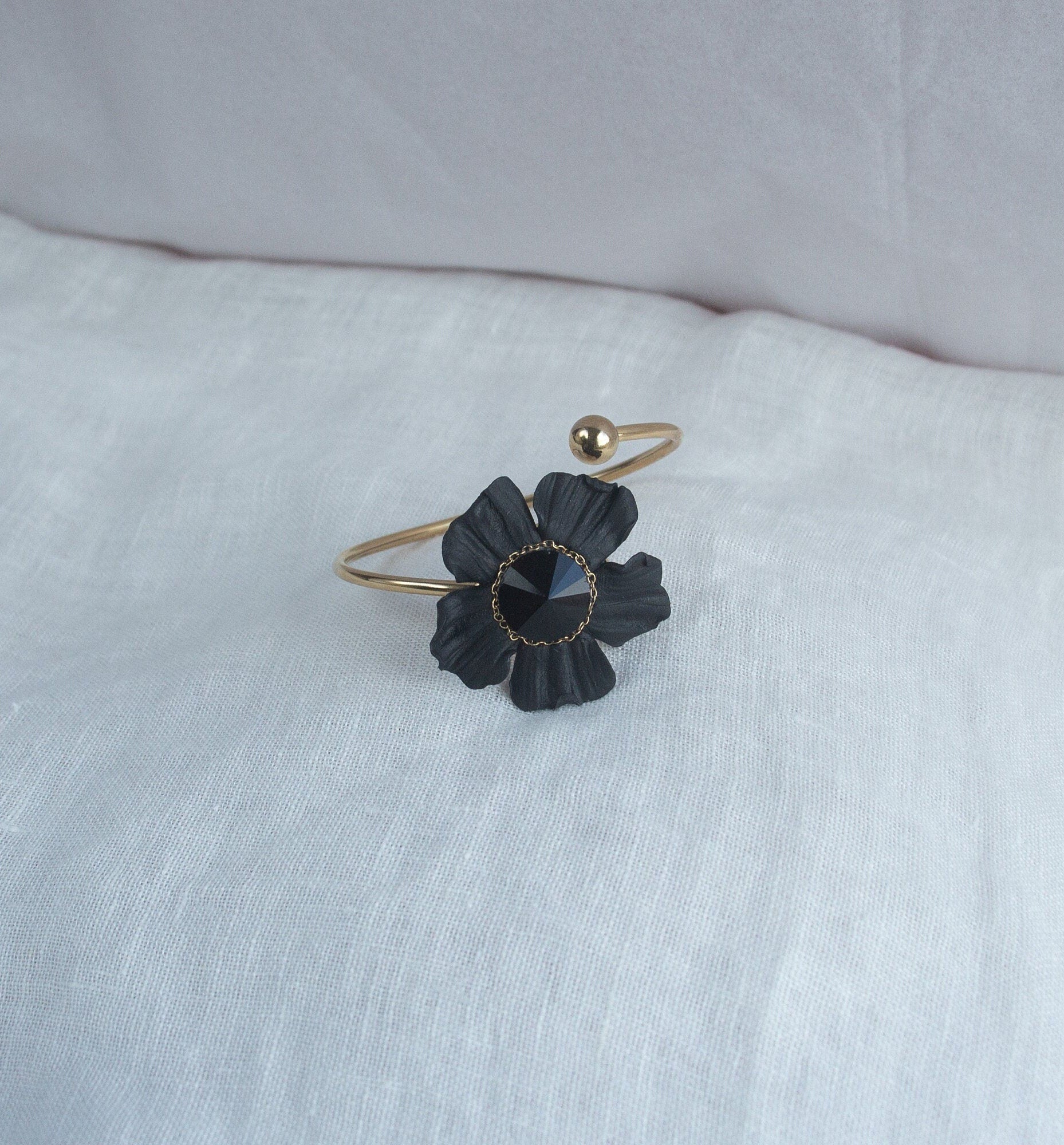 Bridal Statement Floral Bracelet; Black Flower Bracelet; Party Jewellery; Golden Bracelet; Black, Gold, Crystal Bracelet; Gift for Her