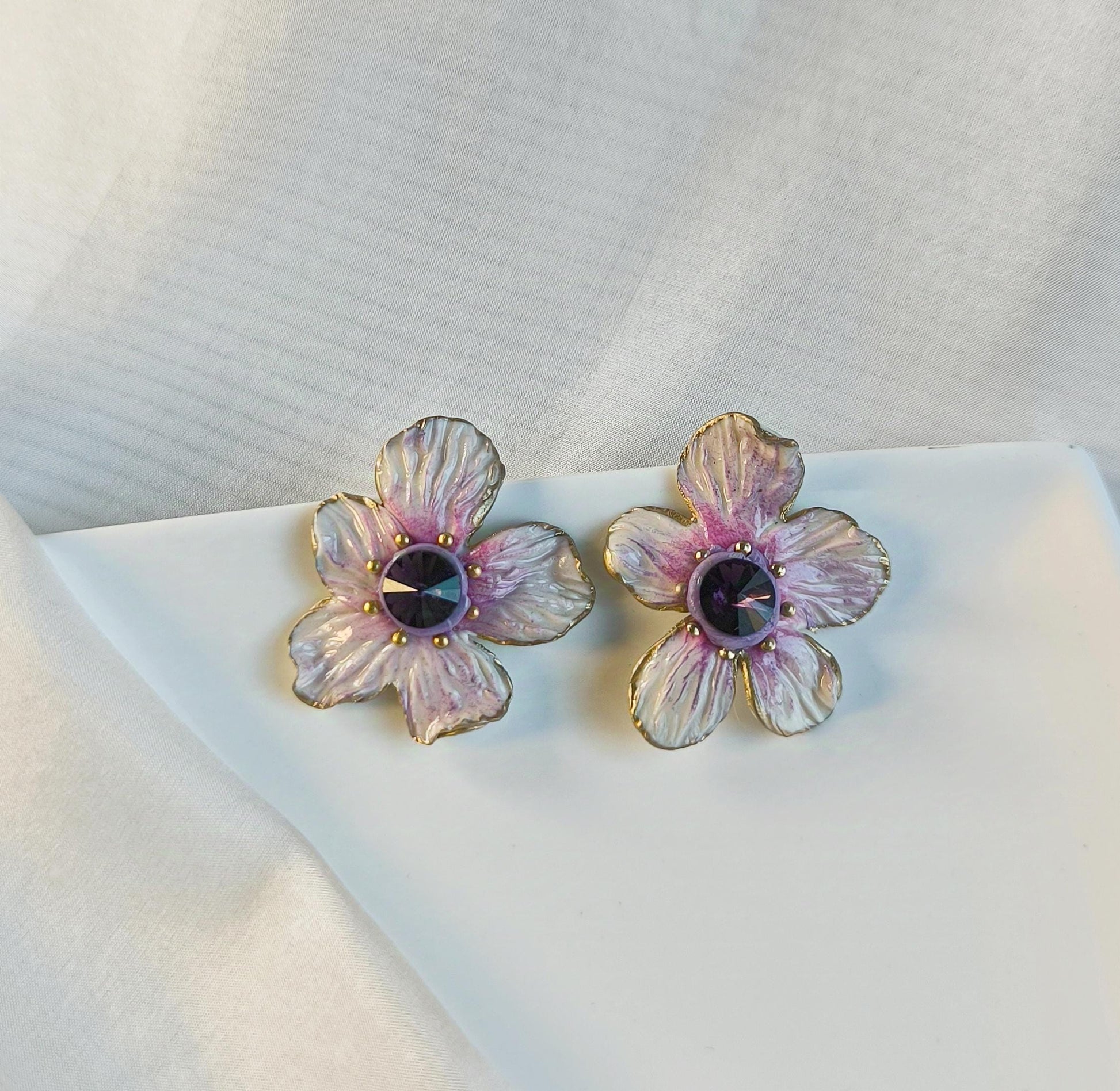 White & Purple Flower Earrings; Party Earrings; Purple Crystal Earrings; Porcelain Earrings; Floral Earrings; Gift for Her; Guest Earrings;