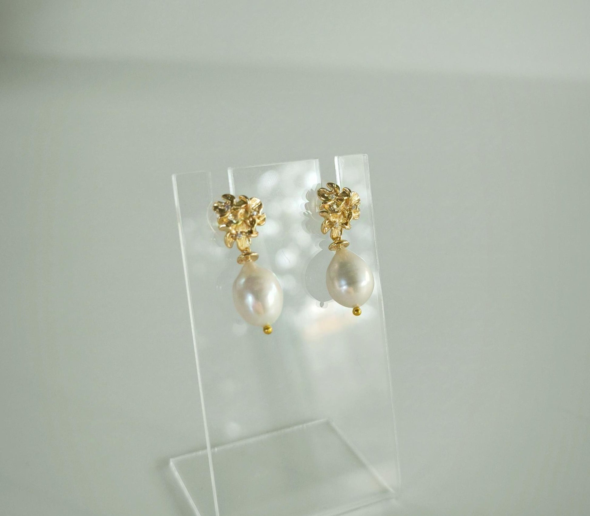 Bridal Gold & Natural Pearl Earrings; Gold Floral Earrings; Wedding Season Jewellery; Bridal Jewellery; Bridal Studs; Gift for Bride;
