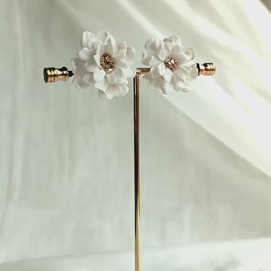 Bridal Floral Earrings; Large white Flower Earrings; Wedding Jewellery; Large Drop earrings; White and Gold Earrings; Gift for Bride